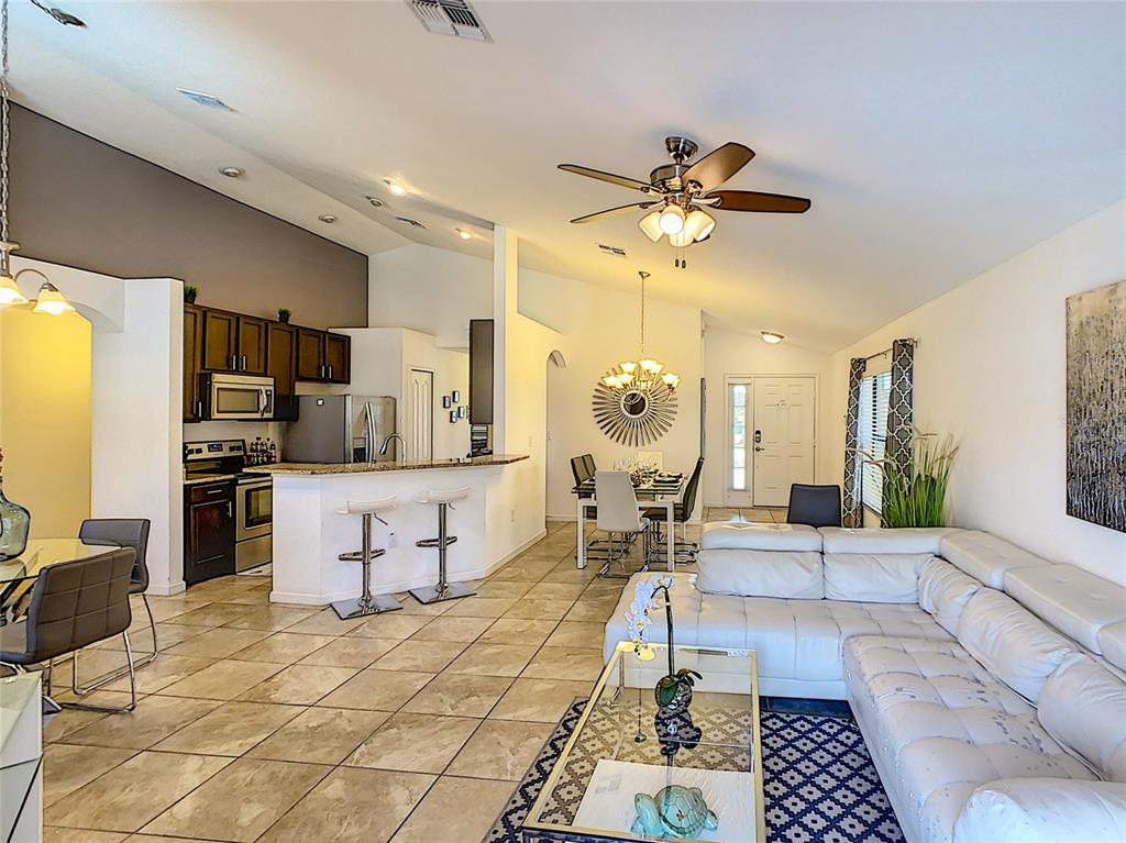 Slide show image of the Orlando Florida Home for Sale 08