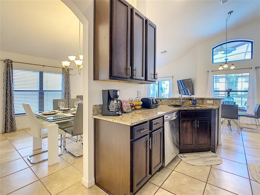 Slide show image of the Orlando Florida Home for Sale 21