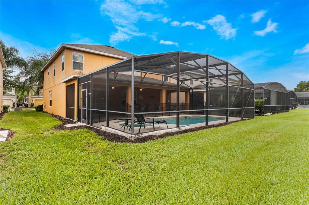 Slide show image of the Orlando Florida Home for Sale 36