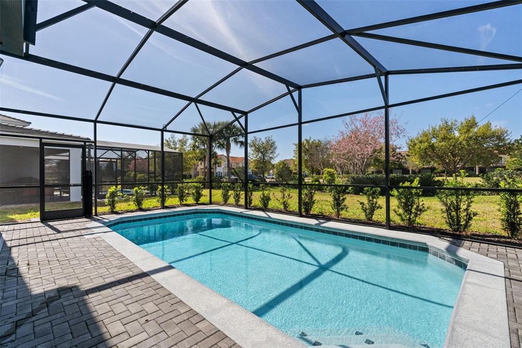Slide show image of the Orlando Florida Home for Sale 14