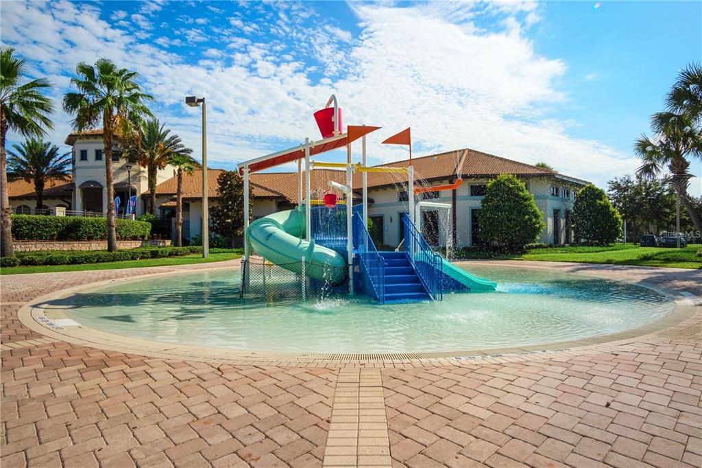 Slide show image of the Orlando Florida Home for Sale 63