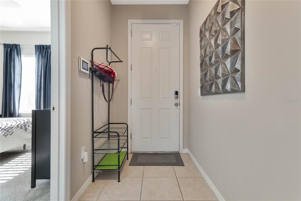 Slide show image of the Orlando Florida Home for Sale 17