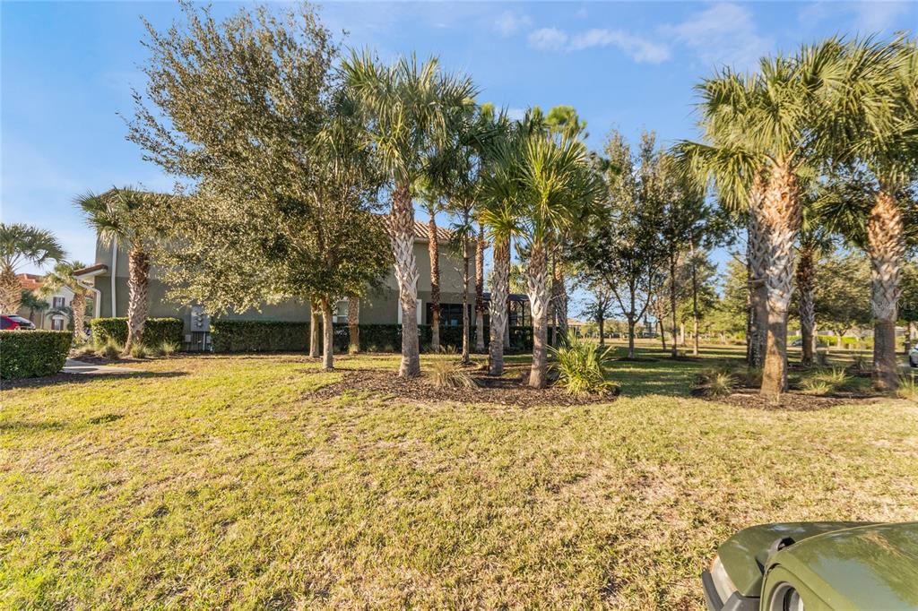 Slide show image of the Orlando Florida Home for Sale 56