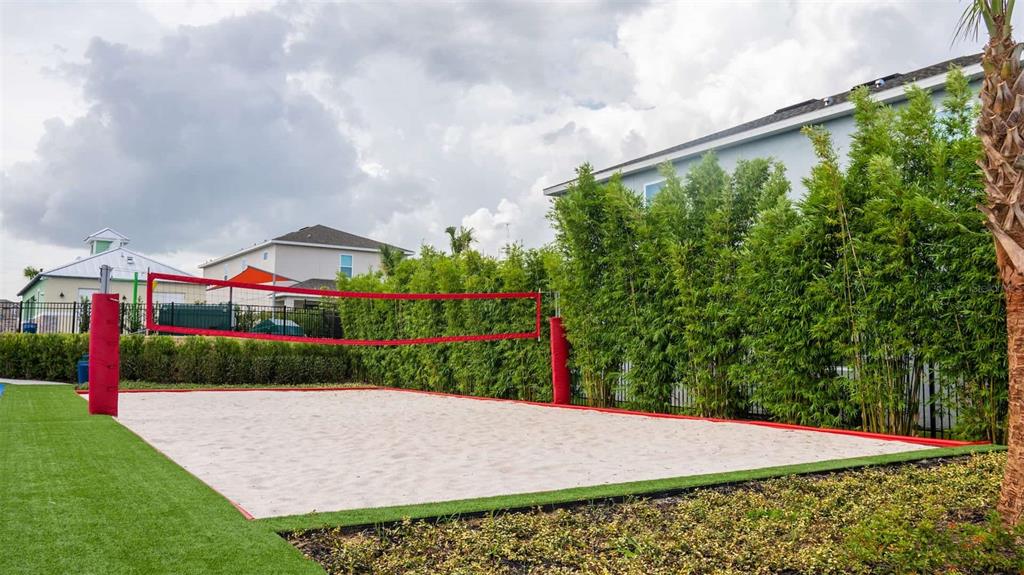 Slide show image of the Orlando Florida Home for Sale 39