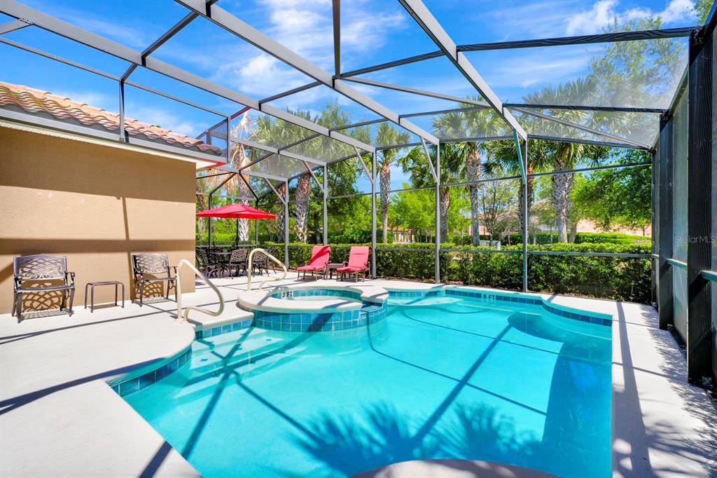 Slide show image of the Orlando Florida Home for Sale 37