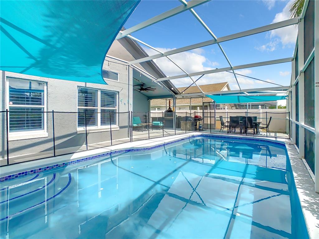 Slide show image of the Orlando Florida Home for Sale 74