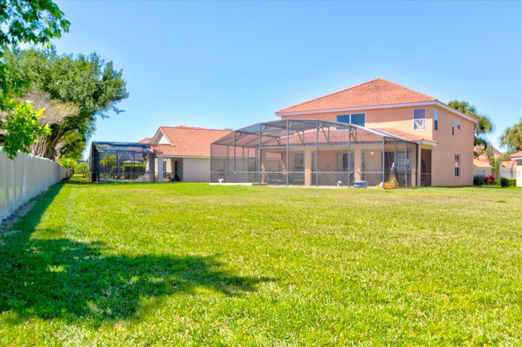 Slide show image of the Orlando Florida Home for Sale 15
