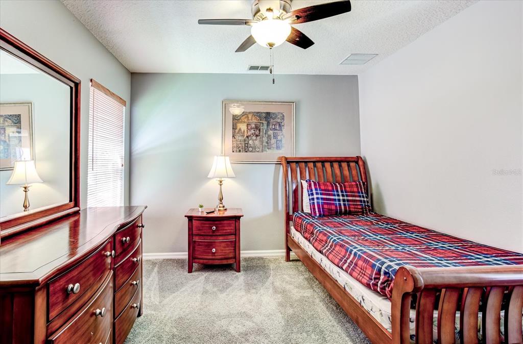 Slide show image of the Orlando Florida Home for Sale 20