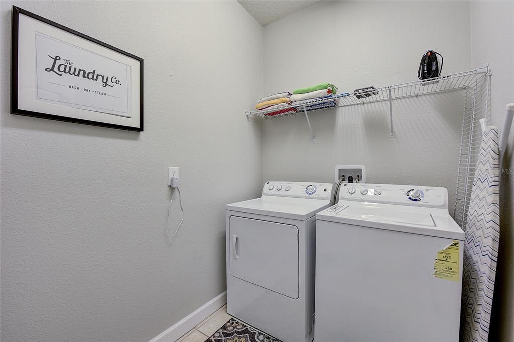 Slide show image of the Orlando Florida Home for Sale 56
