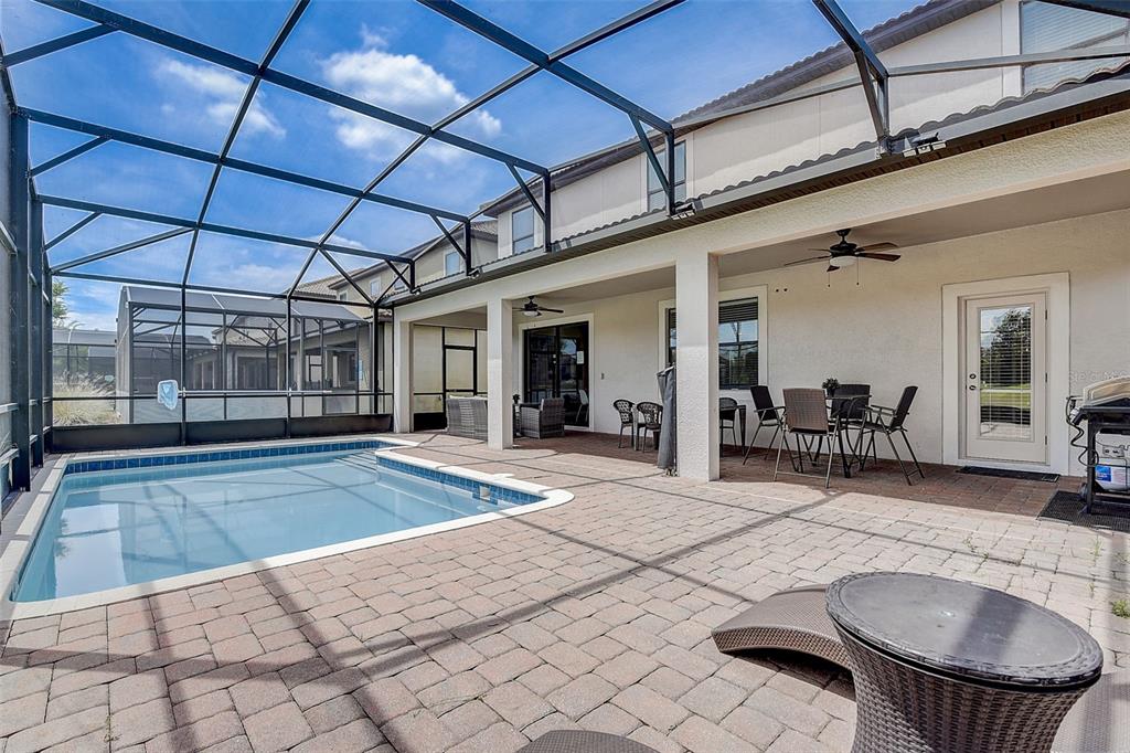 Slide show image of the Orlando Florida Home for Sale 66