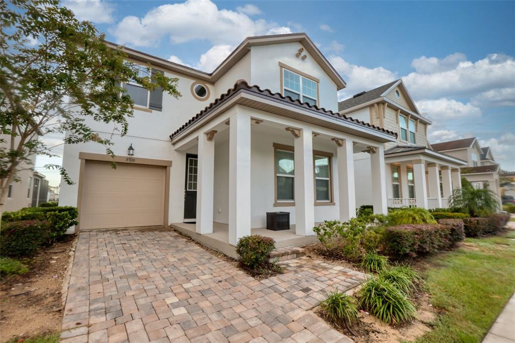 Slide show image of the Orlando Florida Home for Sale 02