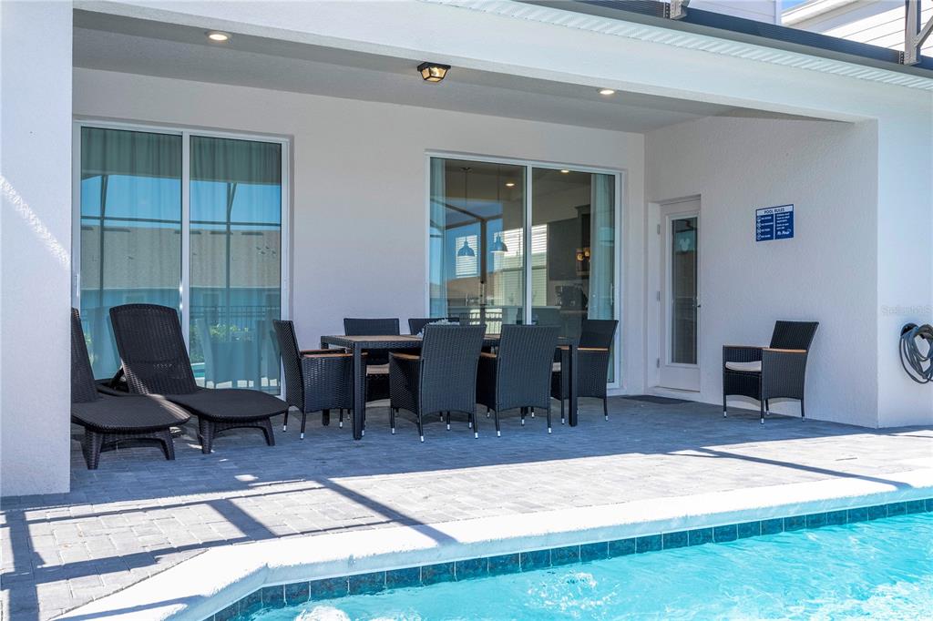 Slide show image of the Orlando Florida Home for Sale 20