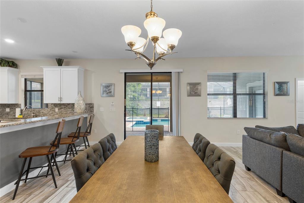 Slide show image of the Orlando Florida Home for Sale 12