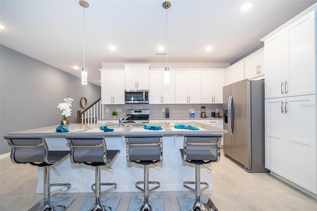 Slide show image of the Orlando Florida Home for Sale 16