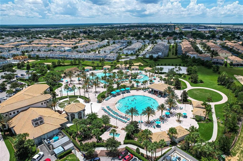 Slide show image of the Orlando Florida Home for Sale 37