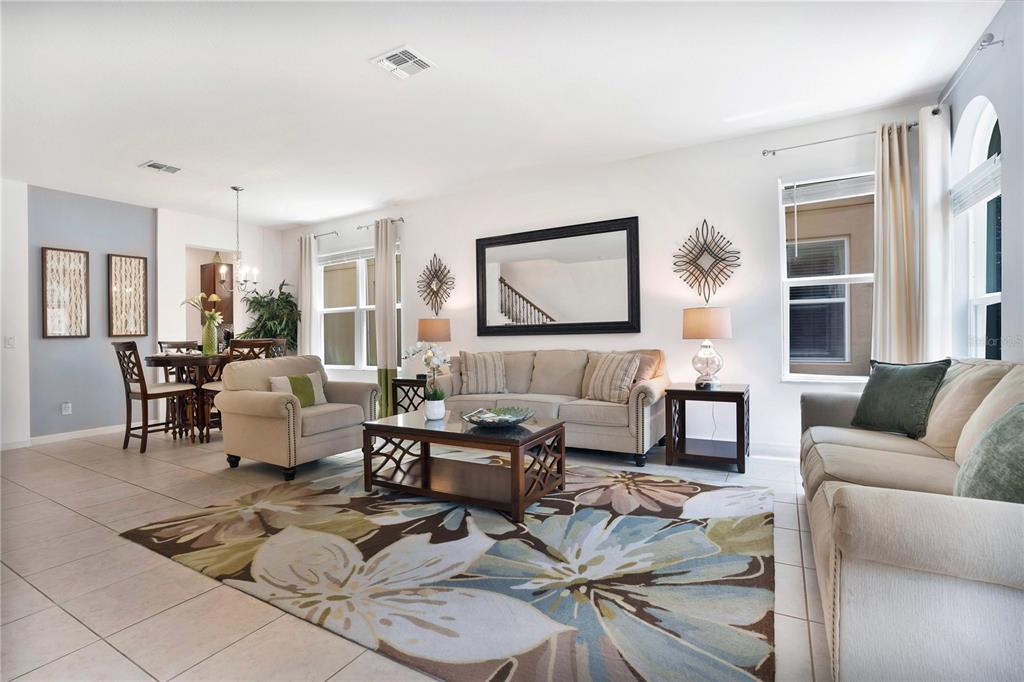 Slide show image of the Orlando Florida Home for Sale 03