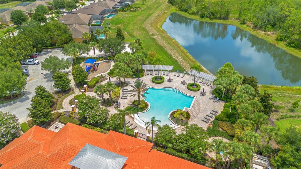Slide show image of the Orlando Florida Home for Sale 56