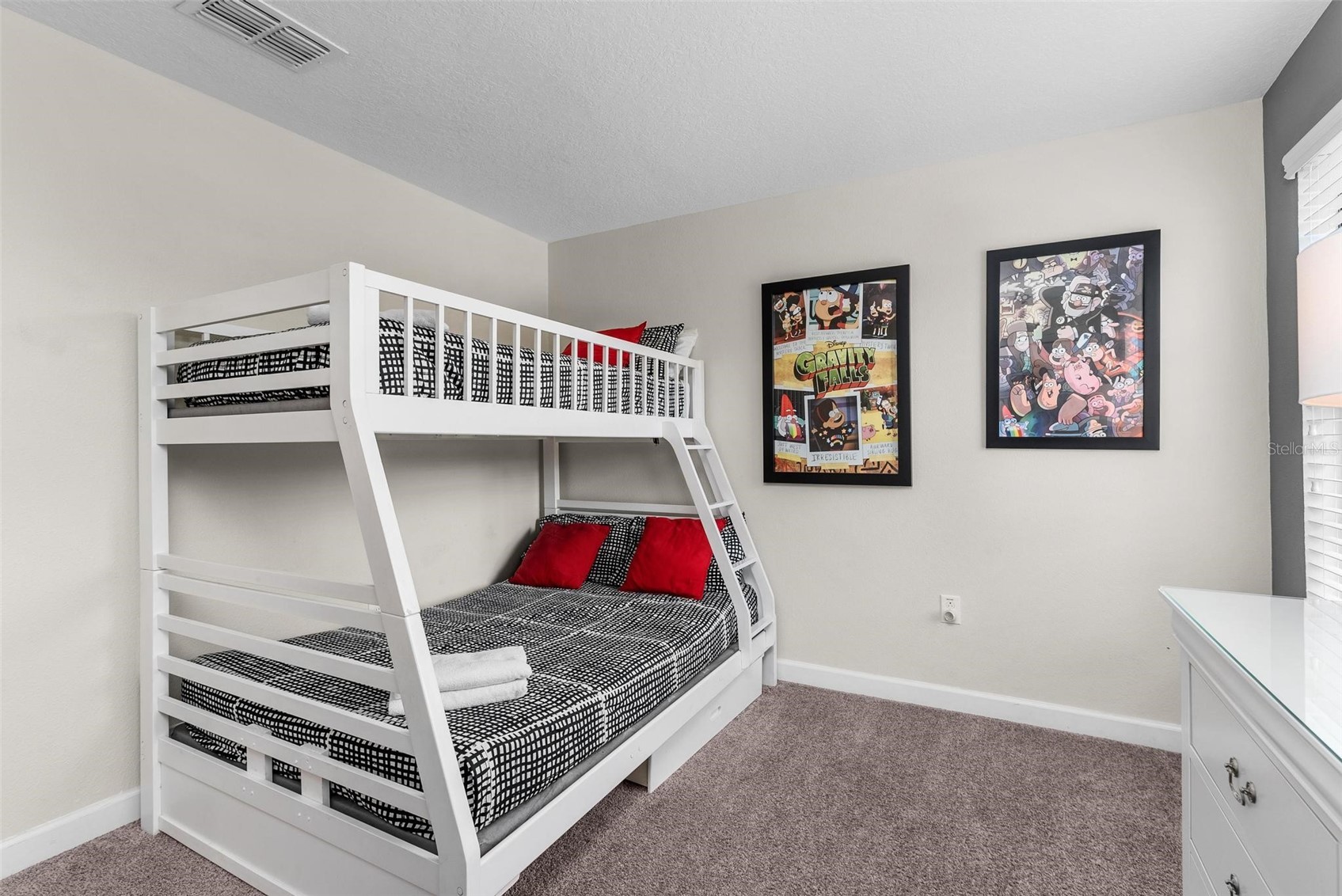 Slide show image of the Orlando Florida Home for Sale 56