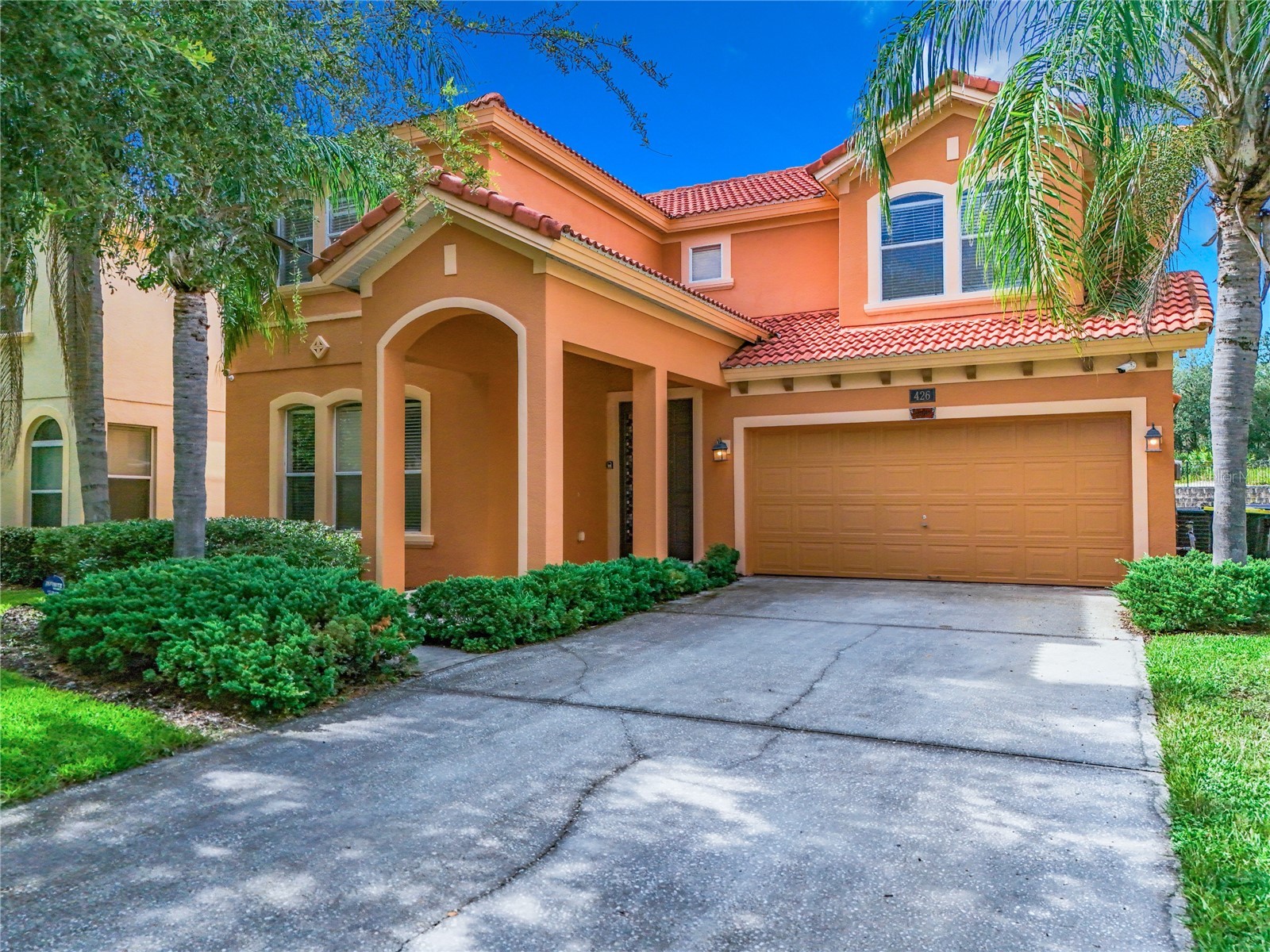 Slide show image of the Orlando Florida Home for Sale 03