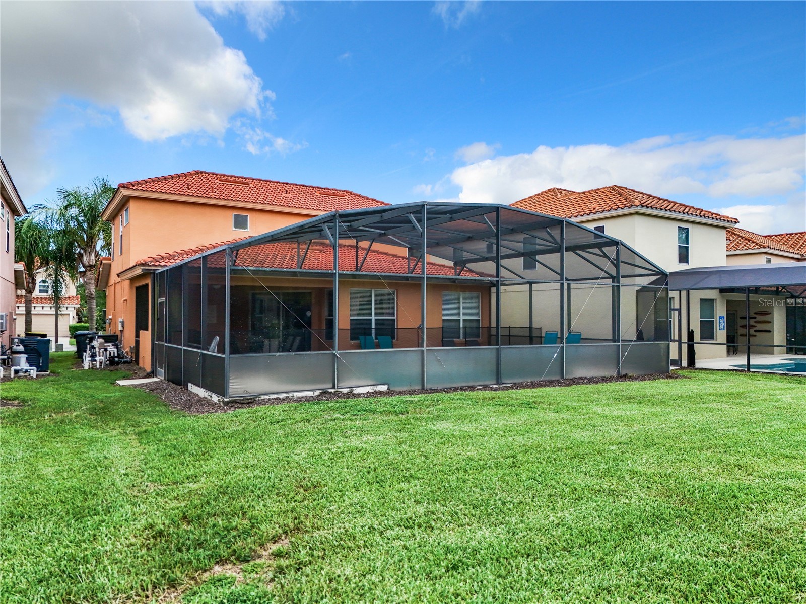 Slide show image of the Orlando Florida Home for Sale 45
