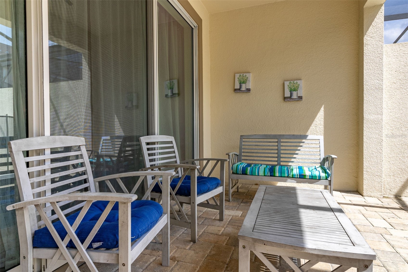 Slide show image of the Orlando Florida Home for Sale 39