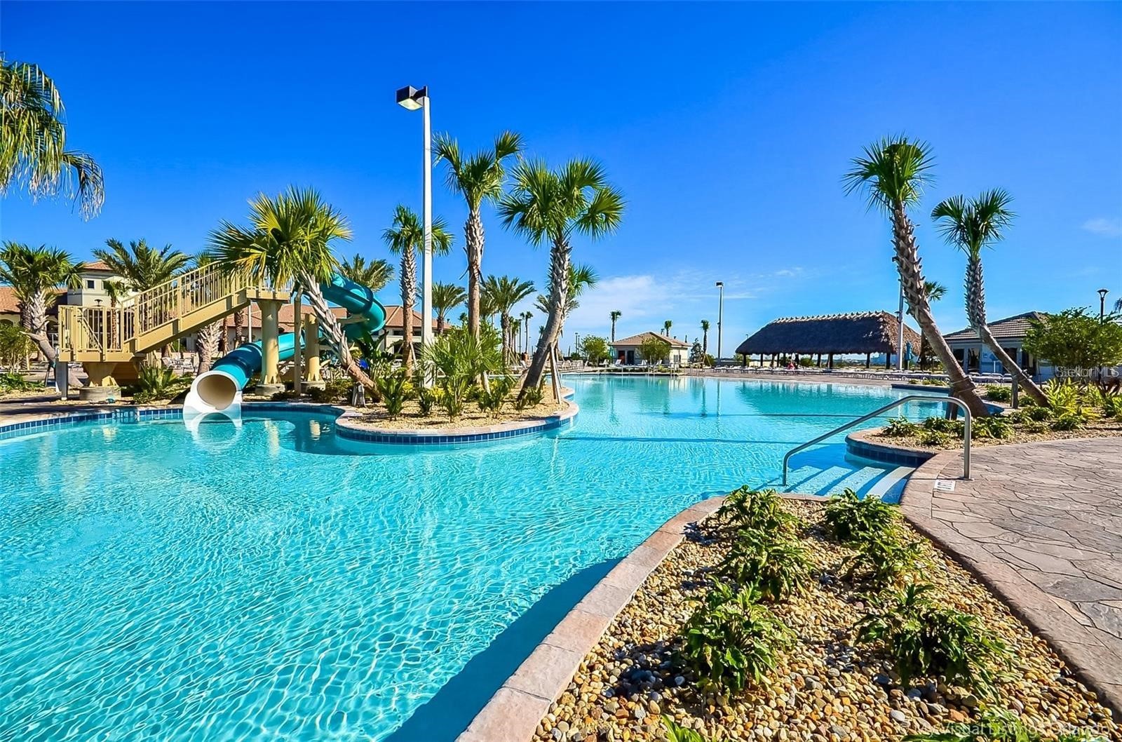 Slide show image of the Orlando Florida Home for Sale 60