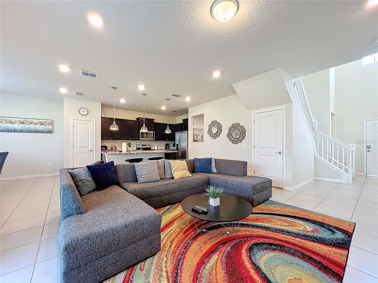 Slide show image of the Orlando Florida Home for Sale 10
