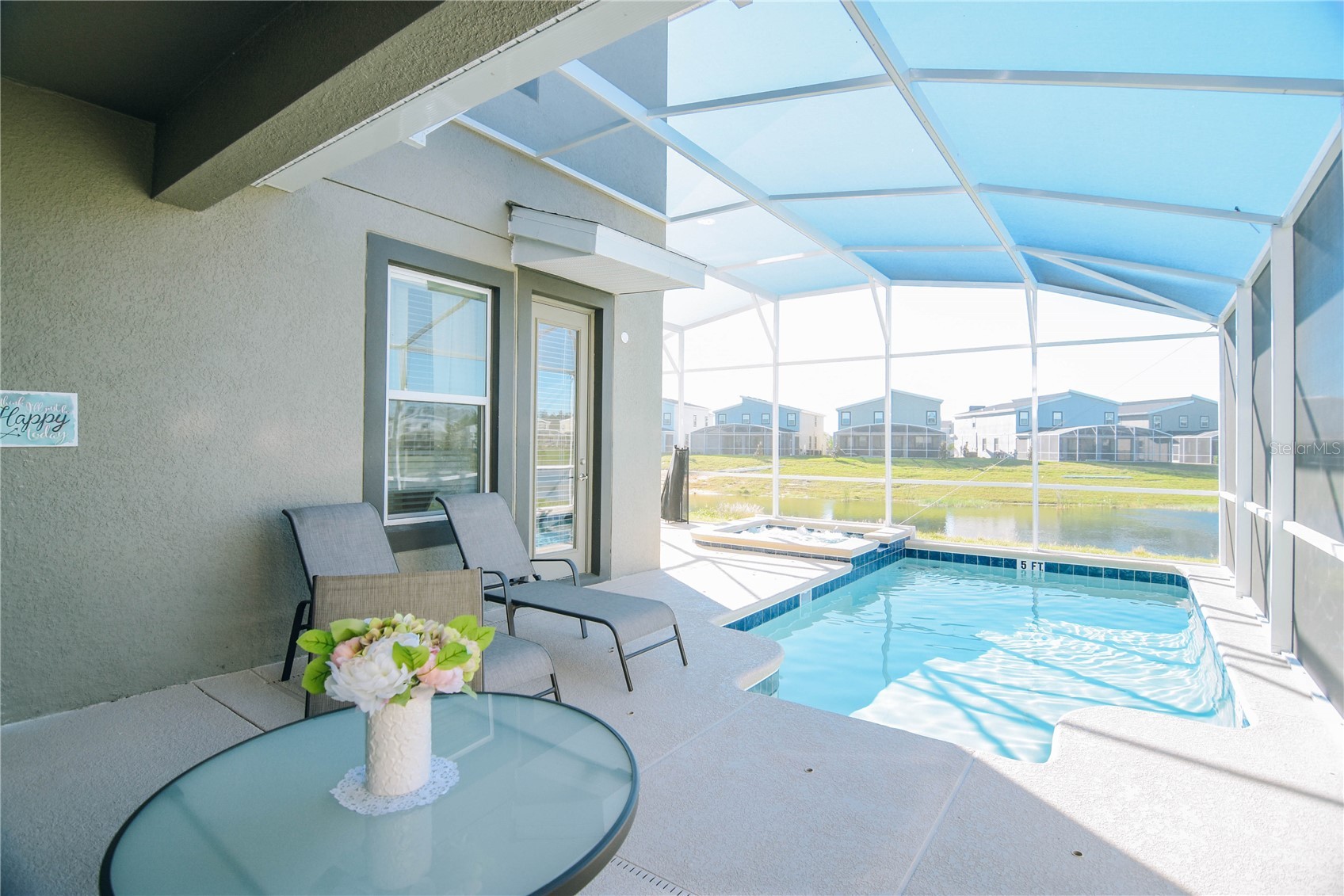 Slide show image of the Orlando Florida Home for Sale 16