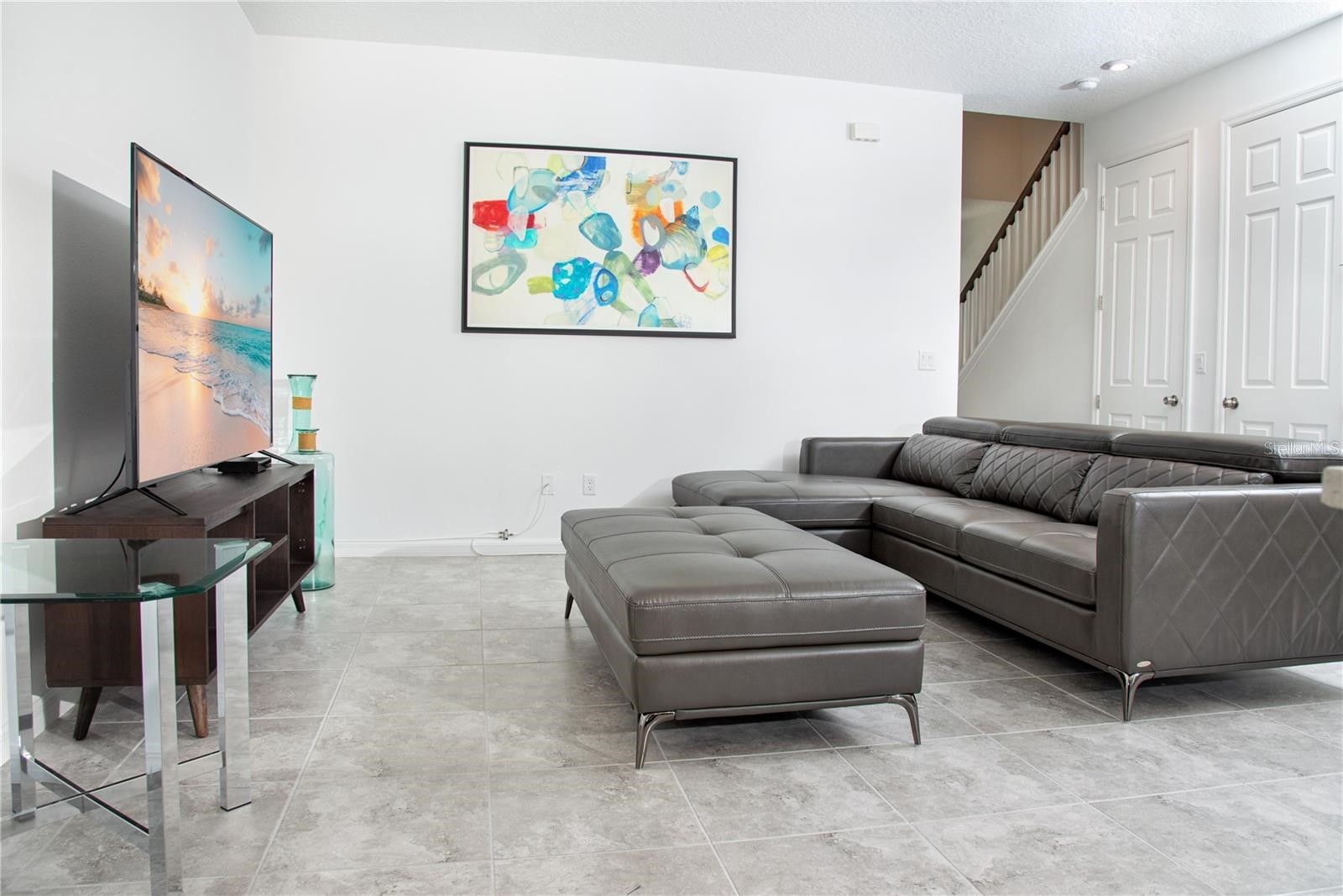 Slide show image of the Orlando Florida Home for Sale 03