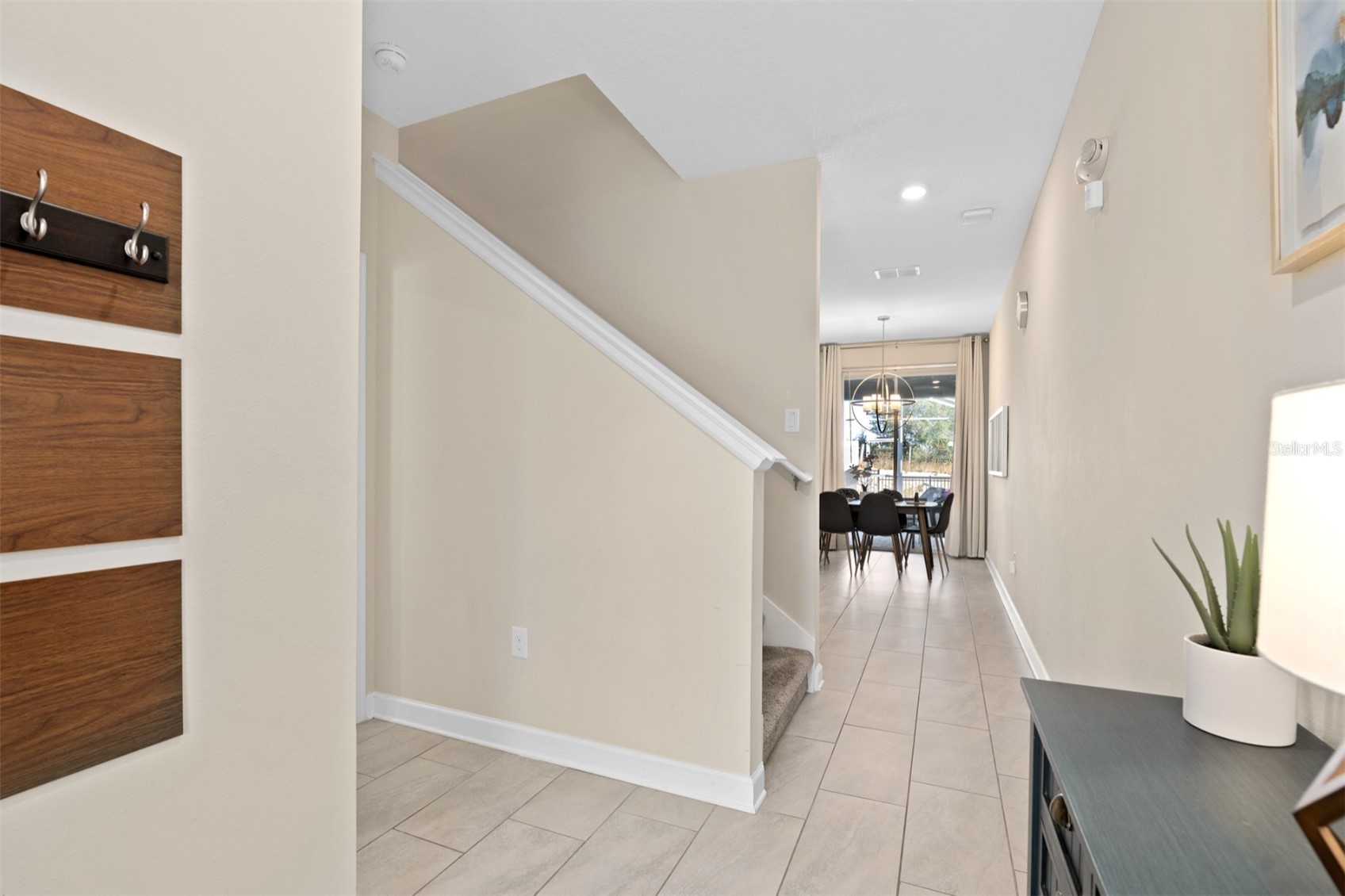 Slide show image of the Orlando Florida Home for Sale 03