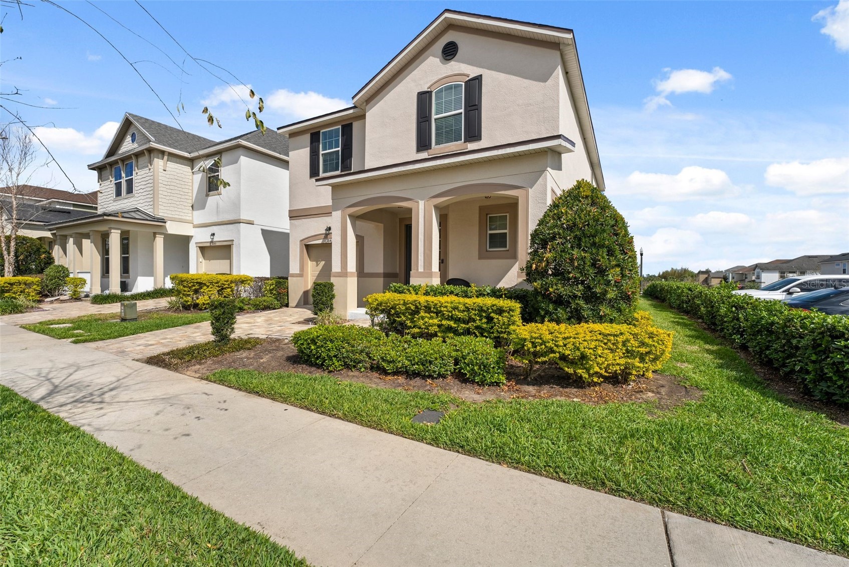 Slide show image of the Orlando Florida Home for Sale 03