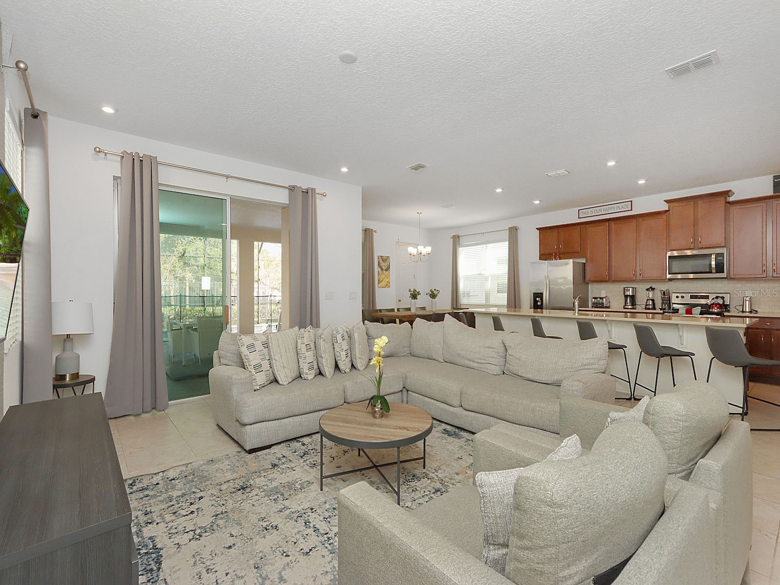 Slide show image of the Orlando Florida Home for Sale 07
