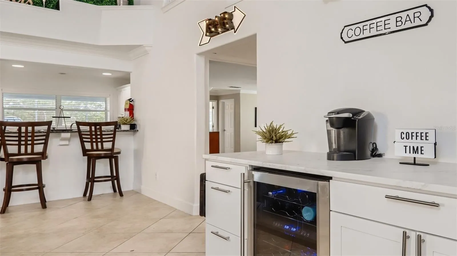 Slide show image of the Orlando Florida Home for Sale 08