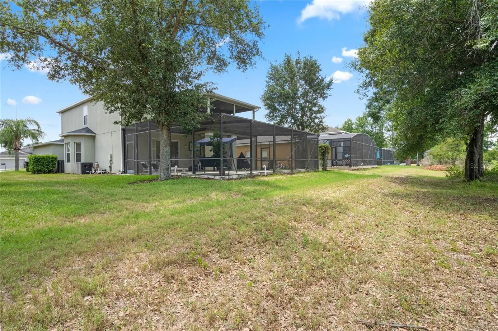 Slide show image of the Orlando Florida Home for Sale 32