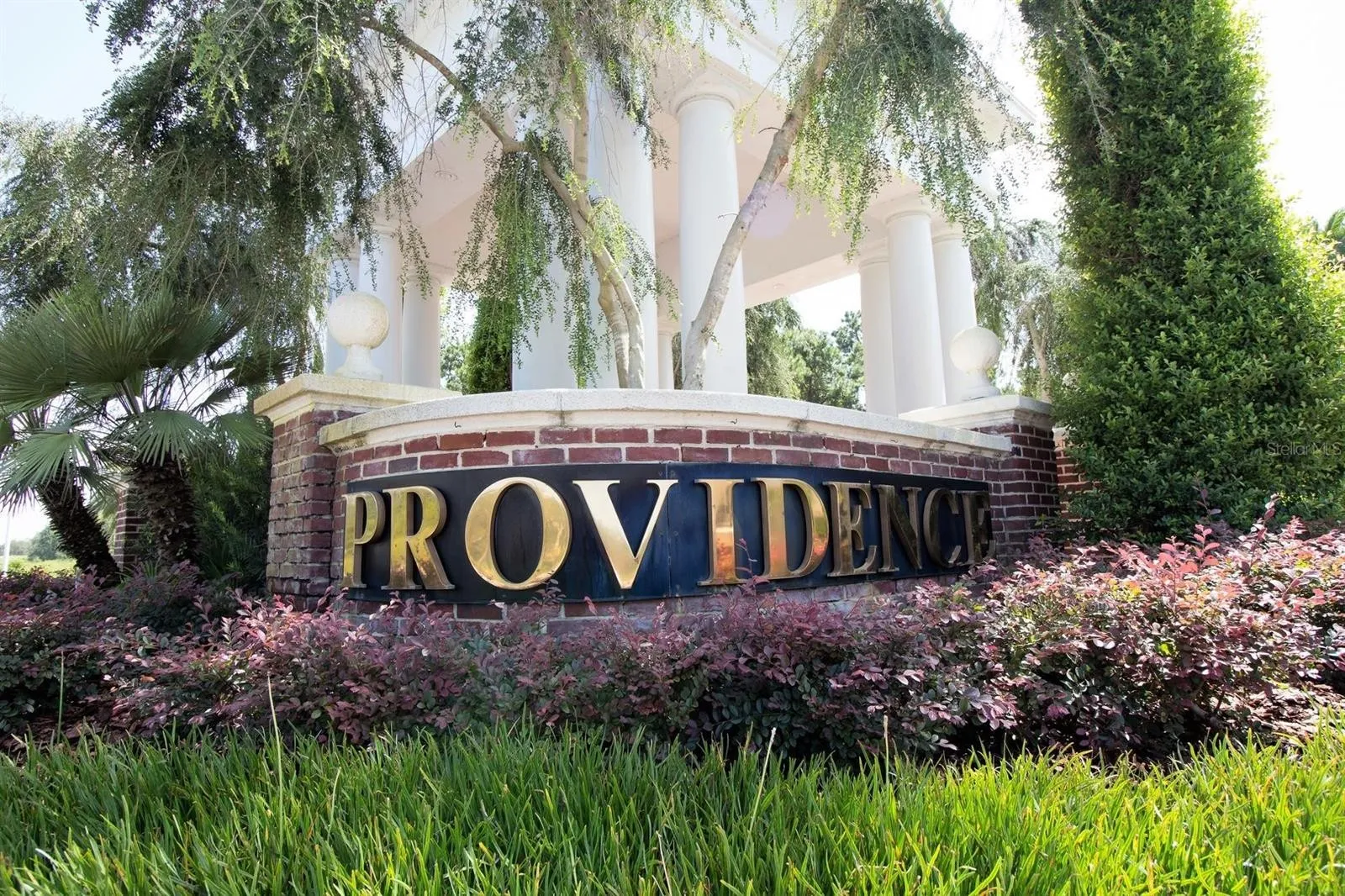 Slide show image of the Orlando Florida Home for Sale 36