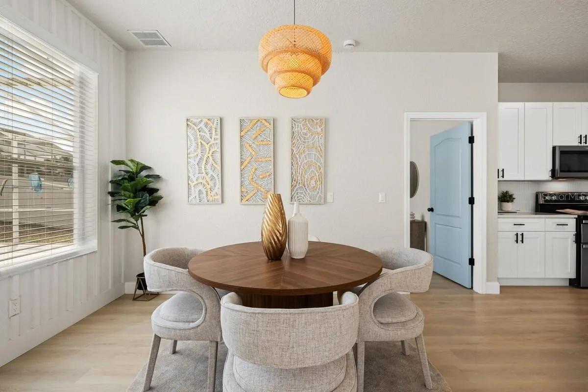 Slide show image of the Orlando Florida Home for Sale 21