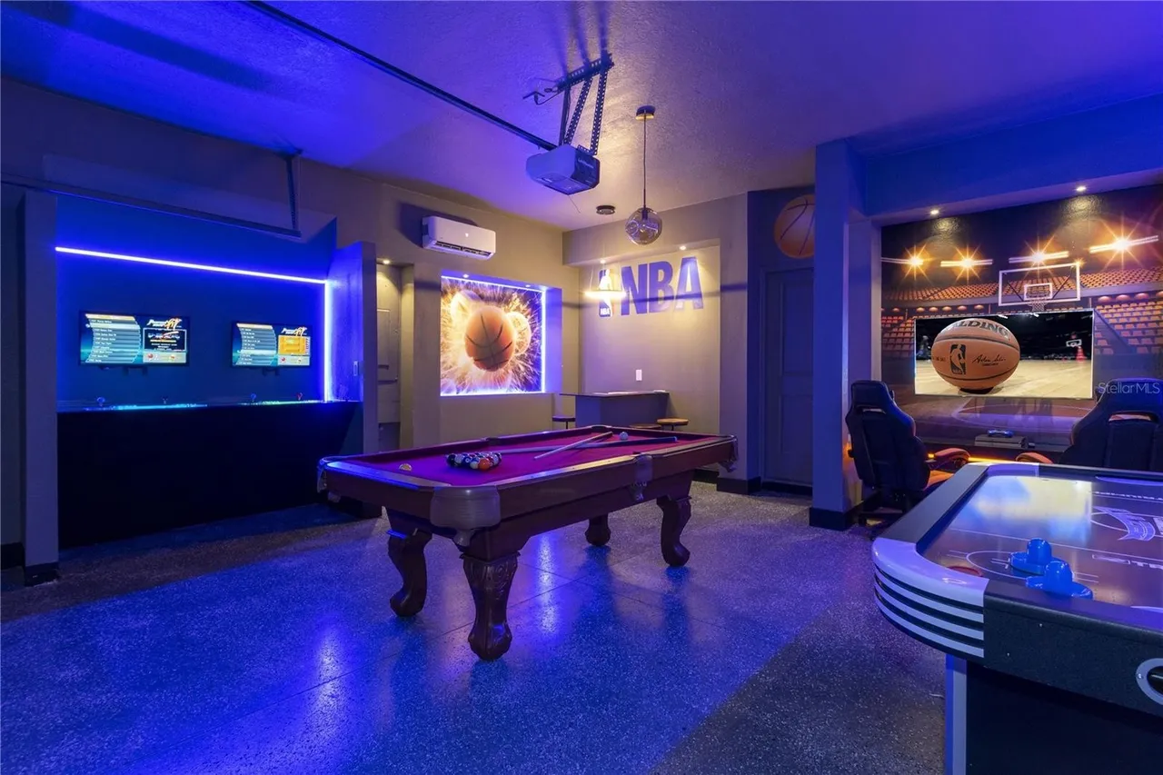 Slide show image of the Orlando Florida Home for Sale 05