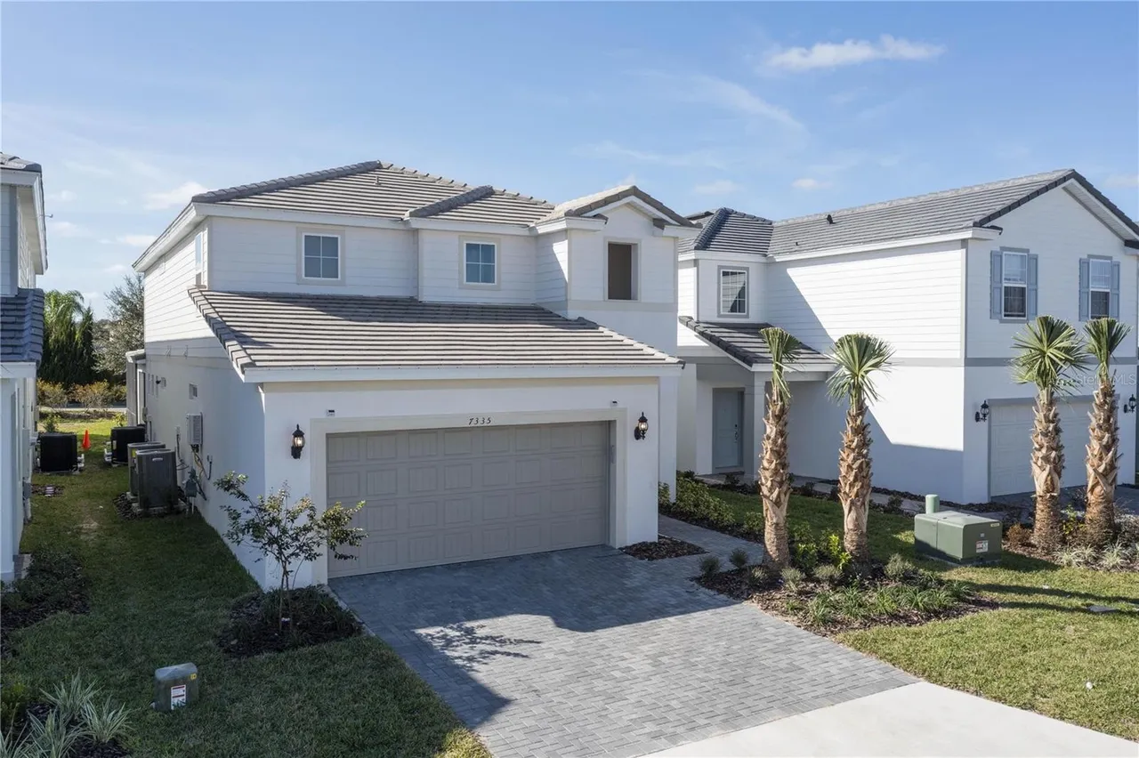 Slide show image of the Orlando Florida Home for Sale 06