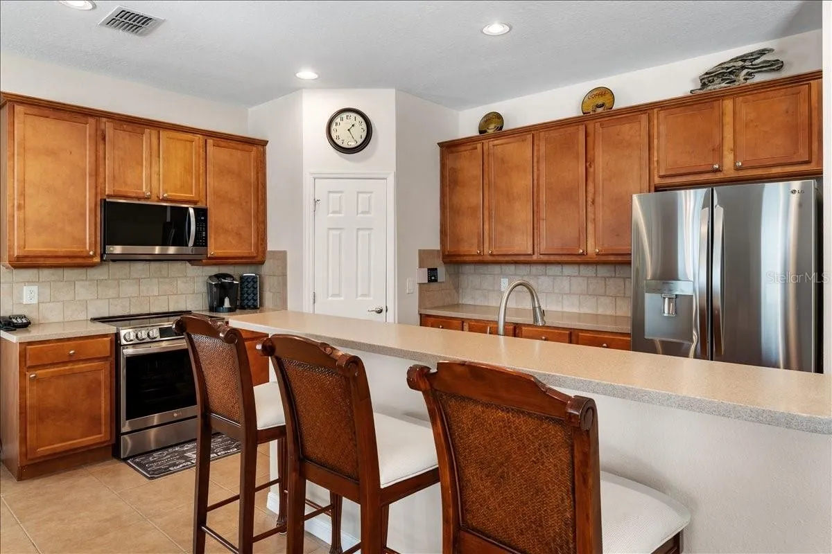 Slide show image of the Orlando Florida Home for Sale 14