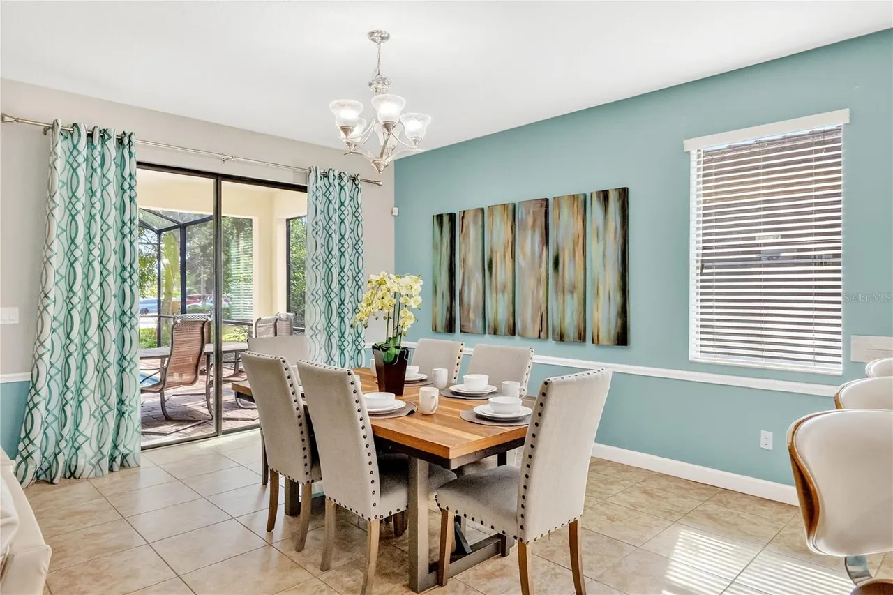 Slide show image of the Orlando Florida Home for Sale 09