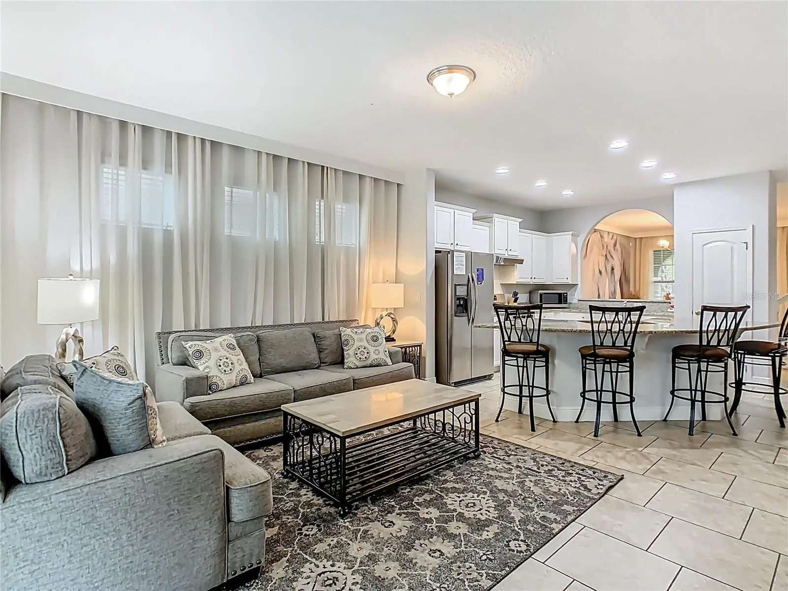 Slide show image of the Orlando Florida Home for Sale 11