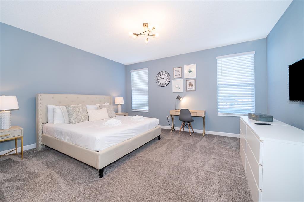 Slide show image of the Orlando Florida Home for Sale 04