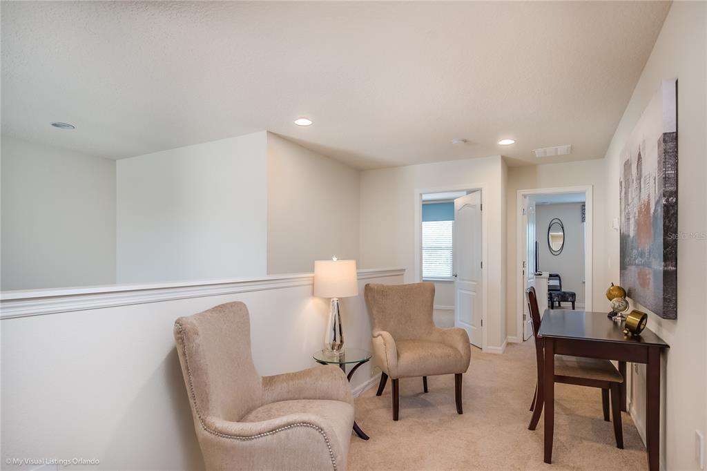 Slide show image of the Orlando Florida Home for Sale 18