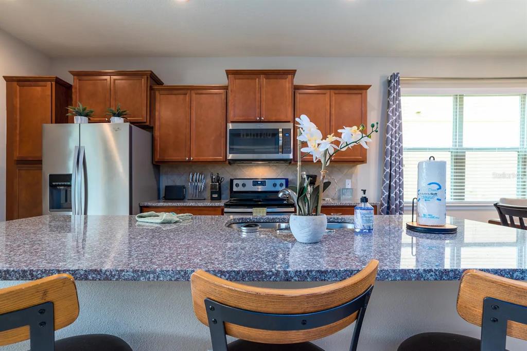 Slide show image of the Orlando Florida Home for Sale 11