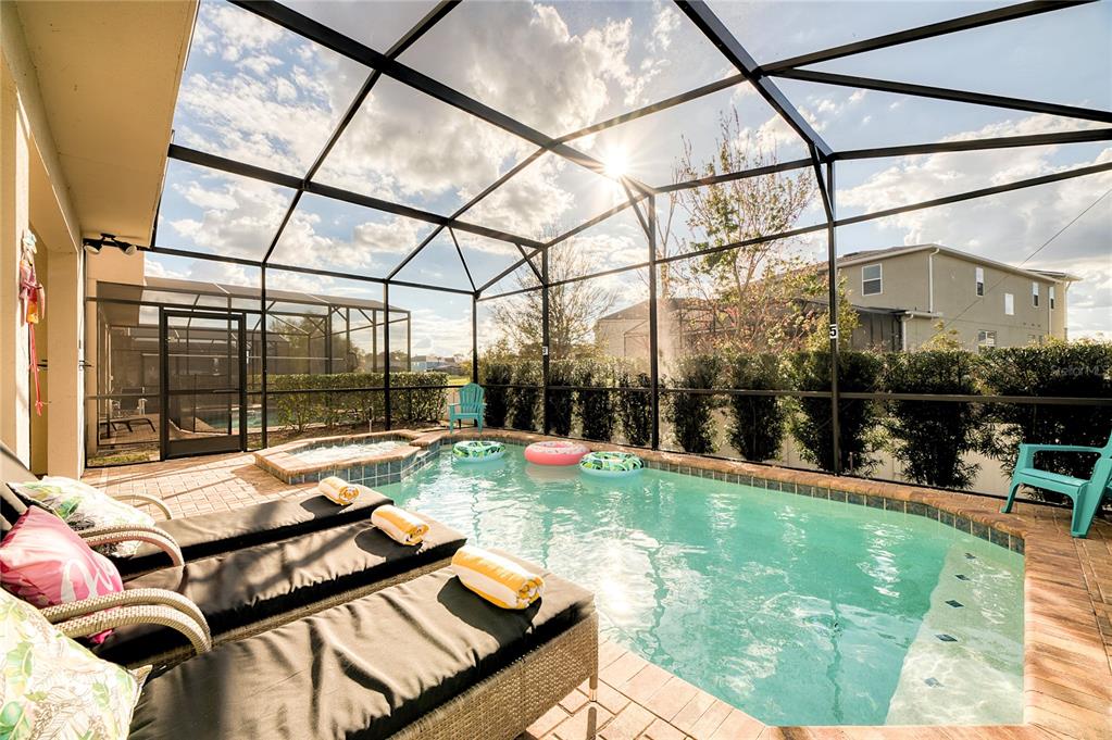 Slide show image of the Orlando Florida Home for Sale 04