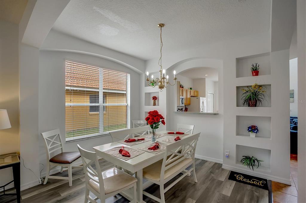 Slide show image of the Orlando Florida Home for Sale 12