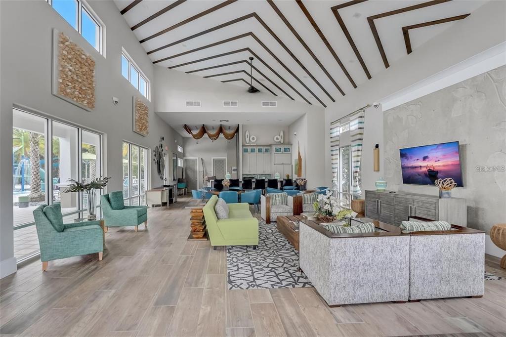 Slide show image of the Orlando Florida Home for Sale 28