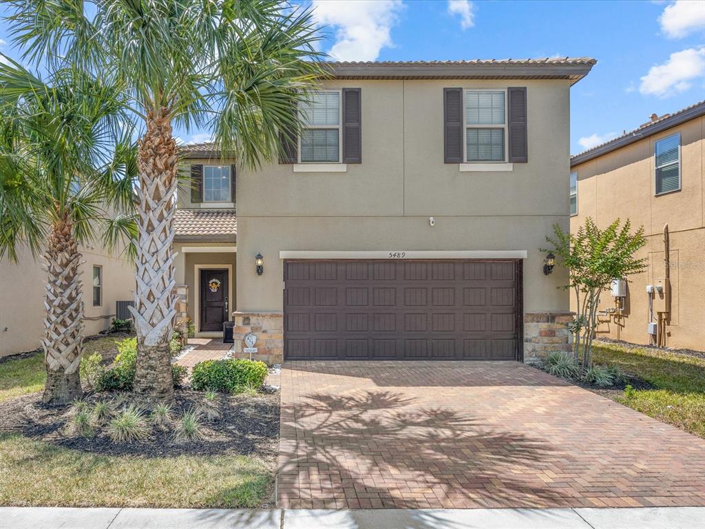 Slide show image of the Orlando Florida Home for Sale 02