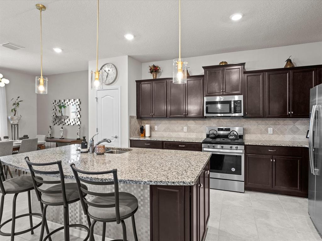 Slide show image of the Orlando Florida Home for Sale 08