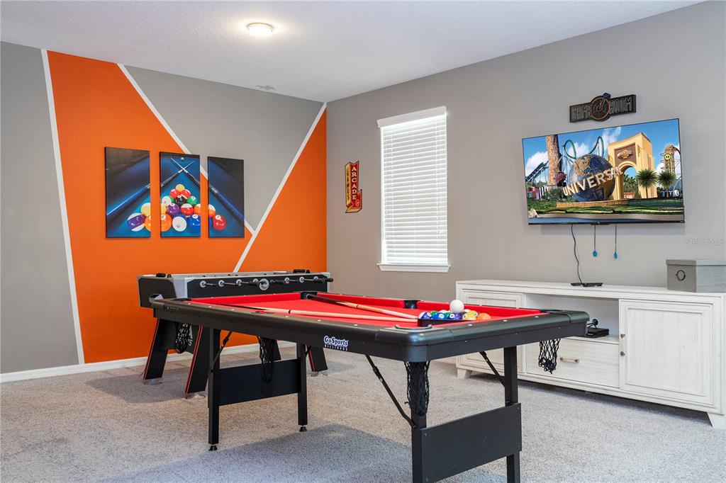 Slide show image of the Orlando Florida Home for Sale 37